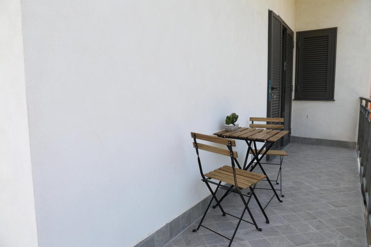 Bed and Breakfast Il Giardino Pimonte Exterior foto
